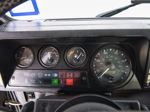 Used 1997 Land Rover Defender 90 AWD/4WD image 23