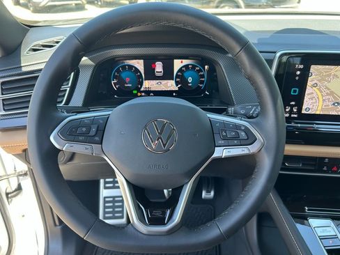 New 2026 Volkswagen Atlas Cross Sport SEL R-Line AWD/4WD image 22