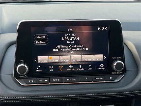 Used 2024 Nissan Rogue SV image 14