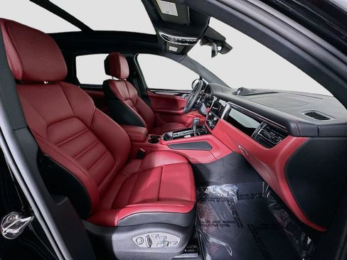 New 2026 Porsche Macan S image 31