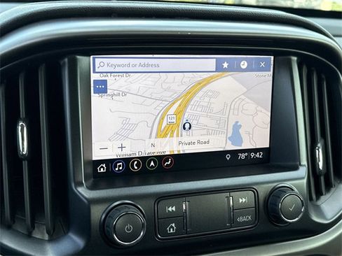 Used 2022 GMC Canyon AT4 image 24