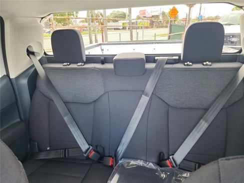 New 2026 Ford Maverick XL image 15