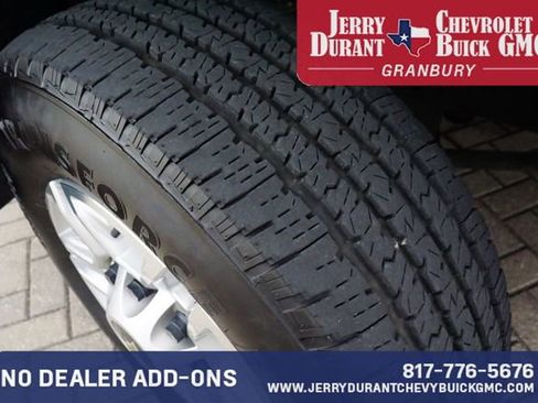Used 2025 Chevrolet Silverado 2500 LT w/ Convenience Package AWD/4WD image 8