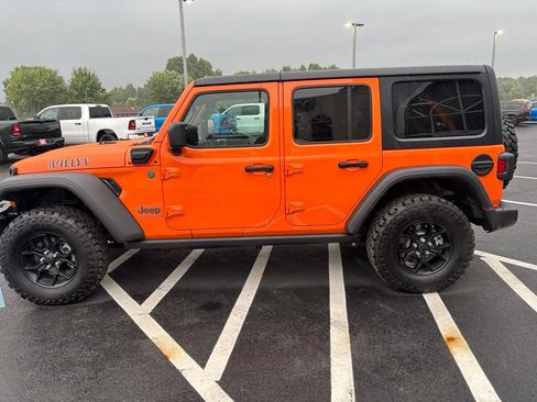 Used 2025 Jeep Wrangler Unlimited Sport S 4xe AWD/4WD image 7