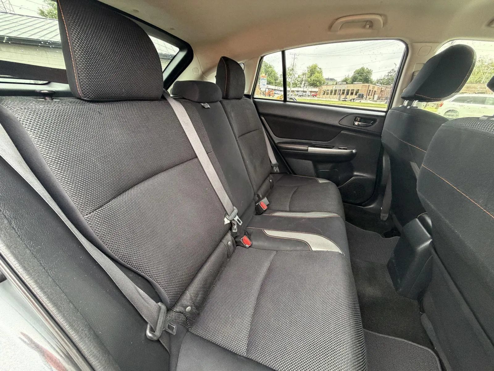 Used 2016 Subaru Crosstrek 2.0i Premium w/ Popular Package #1 AWD/4WD image 16