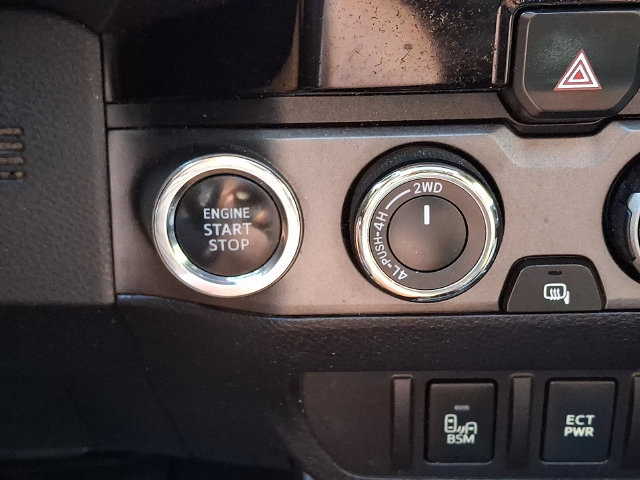 Used 2017 Toyota Tacoma TRD Sport w/ Premium & Technology Package AWD/4WD image 24