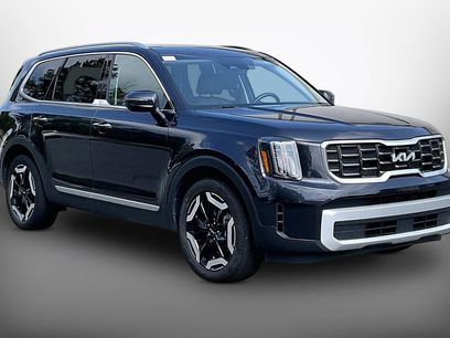 Used 2025 Kia Telluride S