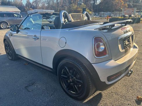 Used 2015 MINI Cooper Roadster S image 9