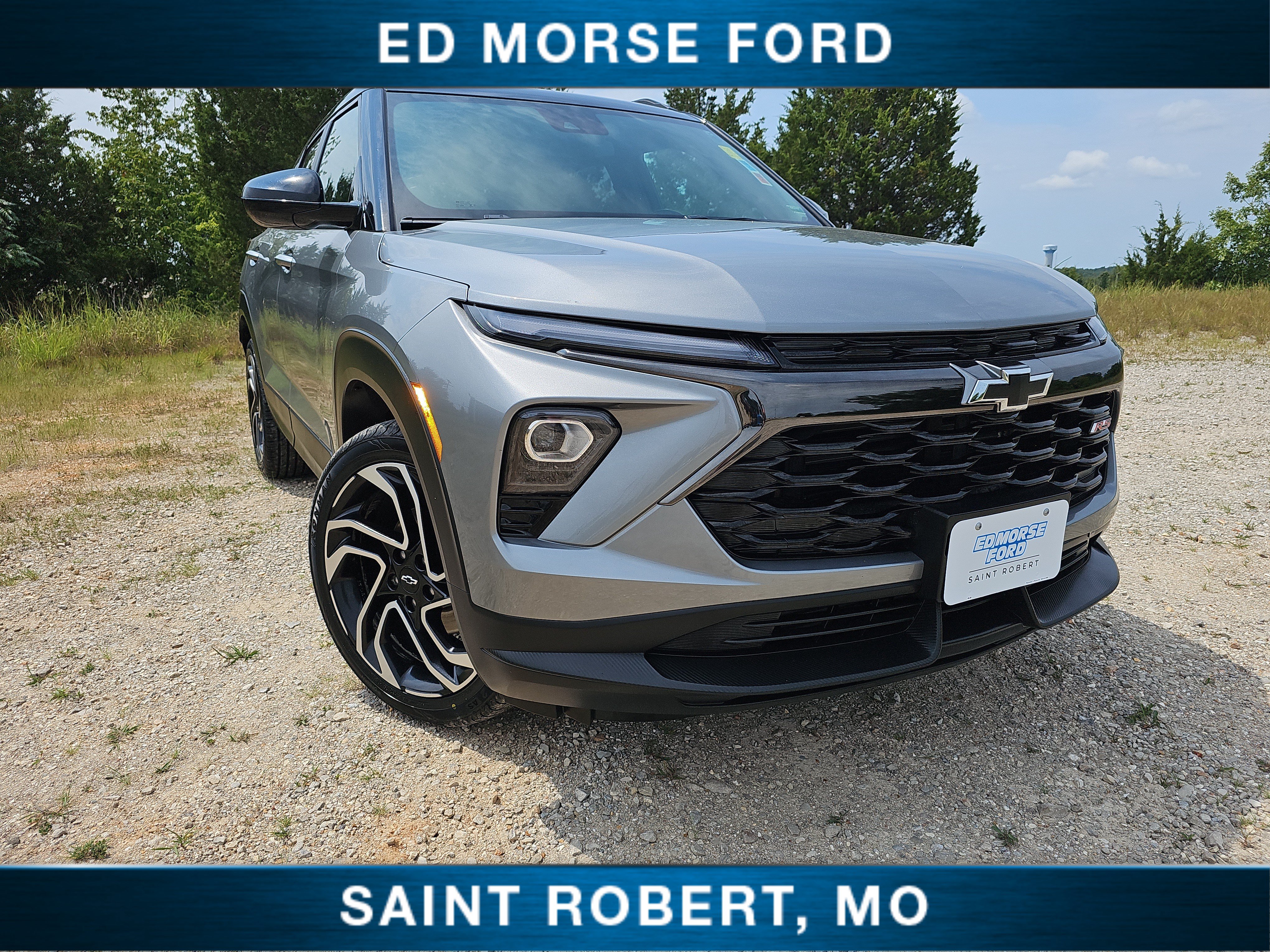 Used 2025 Chevrolet TrailBlazer RS w/ Driver Confidence Package FWD image 1