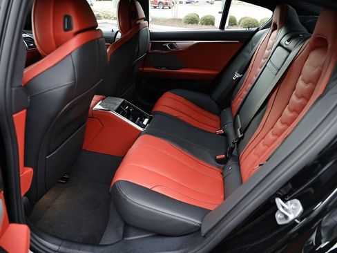 New 2026 BMW 840i 840 w/ M Sport Professional Package image 27