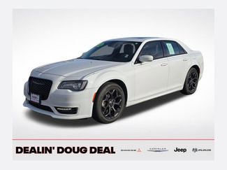 Used 2022 Chrysler 300 Touring L w/ Popular Equipment Group 360° Tour
