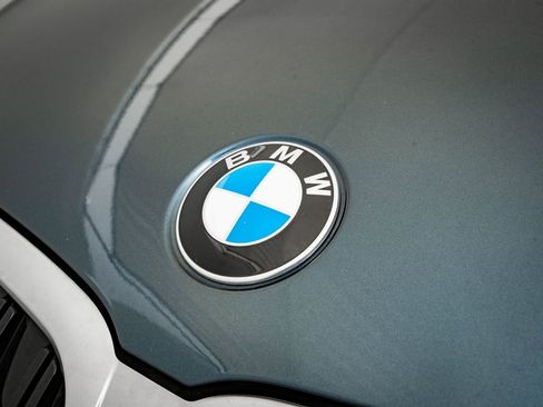 Certified 2025 BMW 330i xDrive Sedan image 3