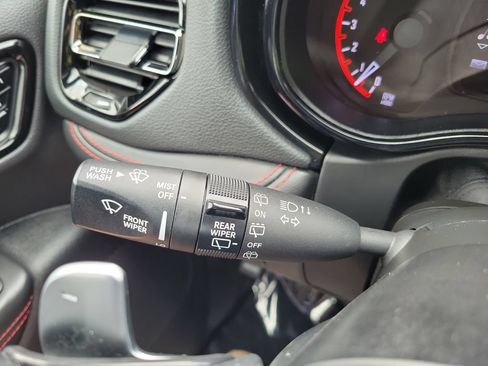 Used 2024 Dodge Durango GT AWD/4WD image 16