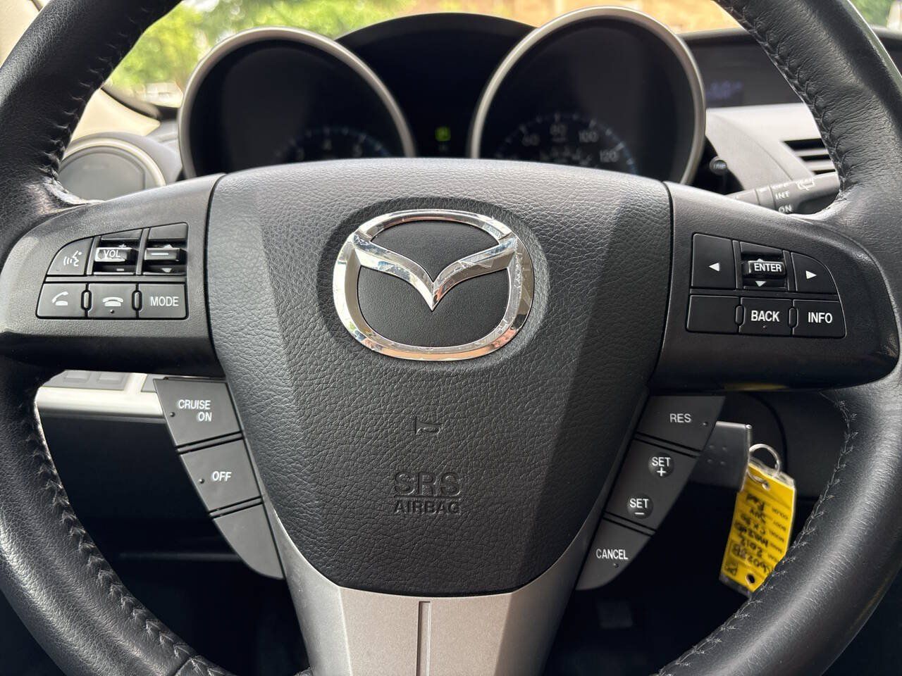 Used 2012 MAZDA MAZDA3 i Touring FWD image 16