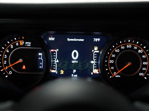 New 2025 Jeep Gladiator Sport image 21