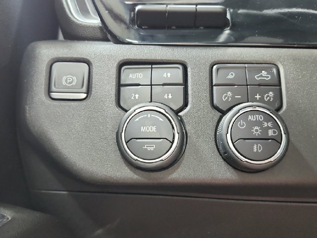 Used 2024 Chevrolet Silverado 2500 LTZ w/ LTZ Convenience Package AWD/4WD image 27