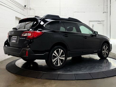 Used 2019 Subaru Outback 2.5i Limited image 9