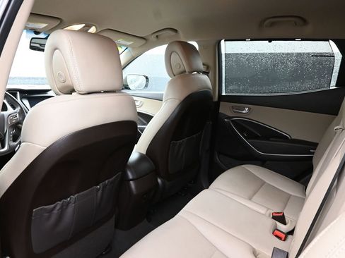 Used 2018 Hyundai Santa Fe Sport 2.0T FWD image 22