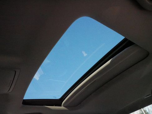 Used 2010 Honda Accord EX-L image 28