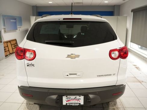 Used 2010 Chevrolet Traverse LT w/ Personal Connectivity Package image 7