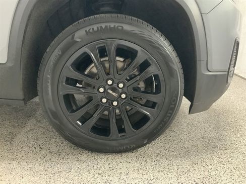 Used 2022 GMC Acadia SLE w/ Driver Convenience Package AWD/4WD image 14