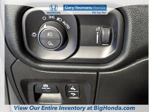 Used 2021 RAM 1500 Big Horn RWD image 25