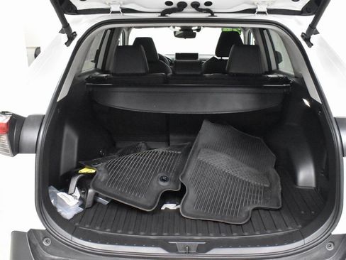 Used 2024 Toyota RAV4 XLE Premium image 11