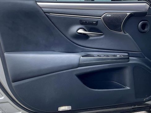 Used 2020 Lexus ES 350 F Sport image 21