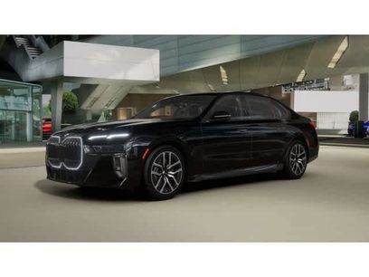 New 2026 BMW 740i xDrive w/ Premium Package