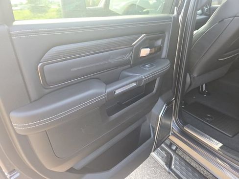 Used 2024 RAM 3500 Limited AWD/4WD image 8