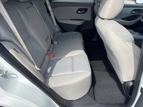 Used 2021 Nissan Rogue SV AWD/4WD image 25