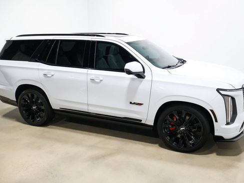 Used 2026 Cadillac Escalade V AWD/4WD image 73