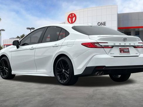 Certified 2025 Toyota Camry SE FWD image 7