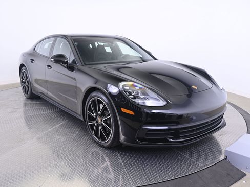 Certified 2020 Porsche Panamera RWD image 9