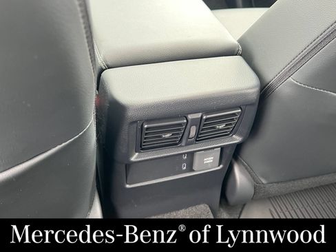 Used 2026 Toyota 4Runner Limited AWD/4WD image 19