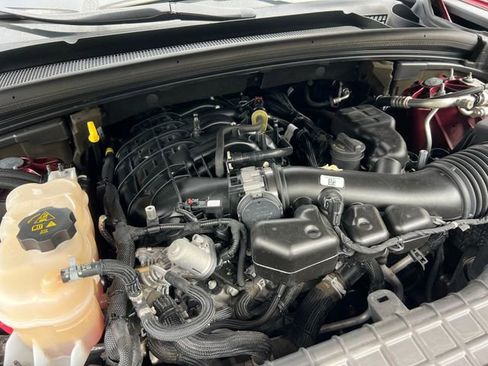 Used 2022 Jeep Grand Cherokee Limited image 42