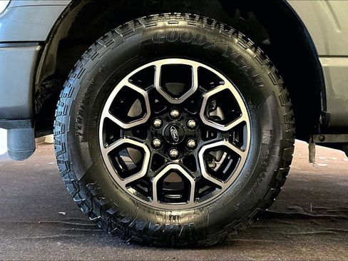 Used 2023 Ford F150 XLT w/ Equipment Group 302A High image 8