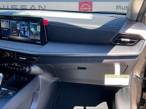 New 2026 Nissan Kicks SV w/ Interior Electronics Package FWD image 16