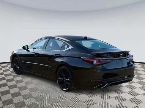 Used 2022 Lexus ES 350 F Sport image 4