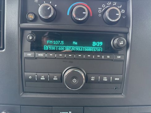 New 2025 Chevrolet Express 3500 Extended w/ Driver Convenience Package image 15