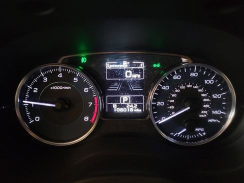 Used 2015 Subaru Crosstrek 2.0i Premium image 23