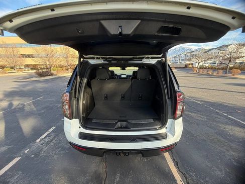 Used 2023 Chevrolet Tahoe RST w/ Luxury Package image 33