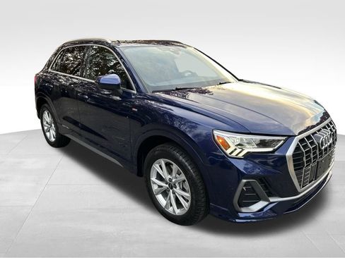 Used 2025 Audi Q3 2.0T Premium image 7