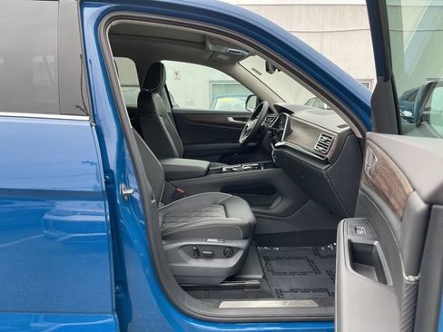 Used 2026 Volkswagen Atlas SEL Premium R-Line AWD/4WD image 11