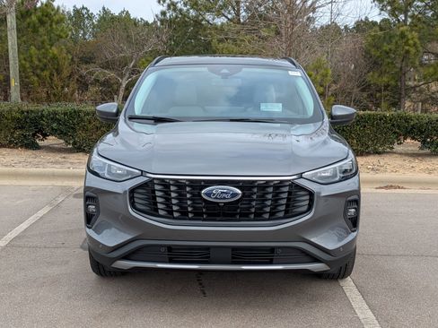 New 2026 Ford Escape Platinum w/ Premium Technology Package image 9