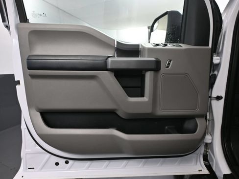Used 2020 Ford F150 XLT w/ Trailer Tow Package AWD/4WD image 19