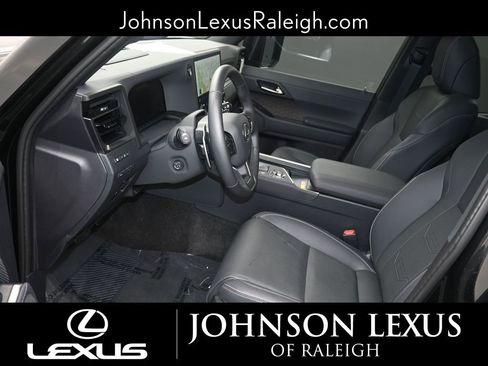 Certified 2025 Lexus GX 550 w/ Cold Area Package image 10