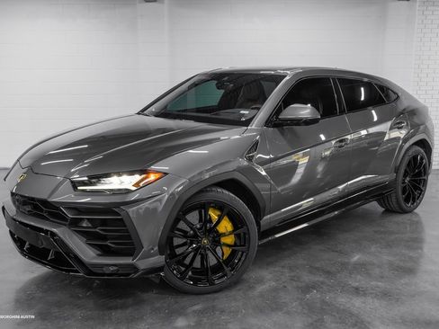 Used 2021 Lamborghini Urus image 4