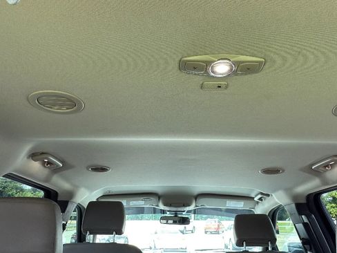 Used 2019 Ford Expedition XLT w/ Equipment Group 202A RWD image 13