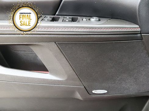 Used 2015 GMC Terrain SLT image 24